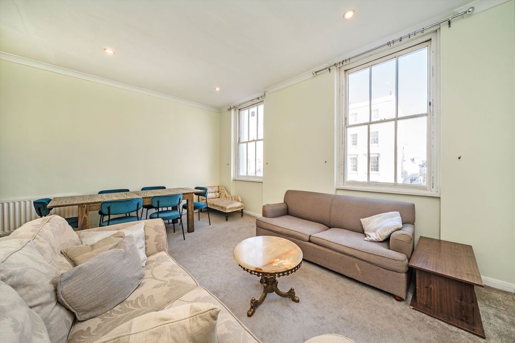 Property photo 2 of 4