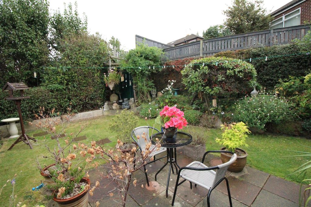 Additional image 10 of 2 bed detached bungalow for saleSmithies Moor Rise, Batley WF17