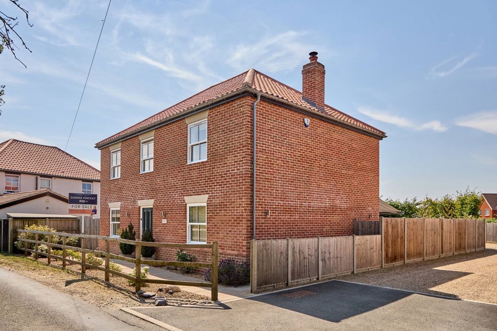 Property photo 1 of 47