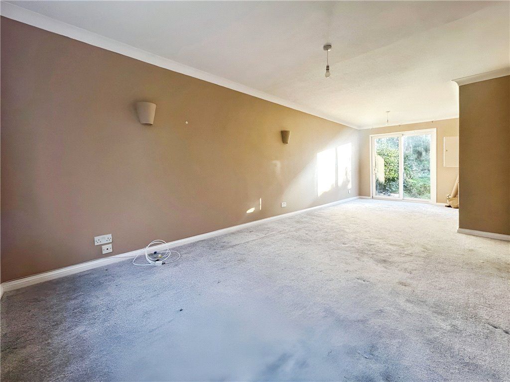 Property photo 3 of 8 Living Room