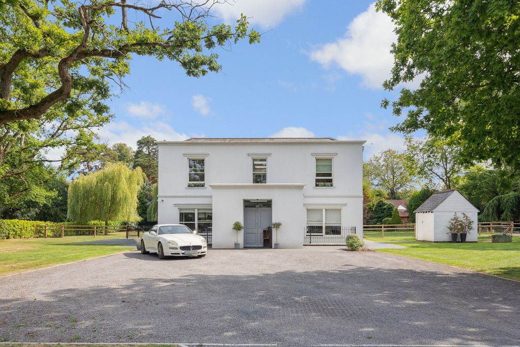 Property photo 1 of 38