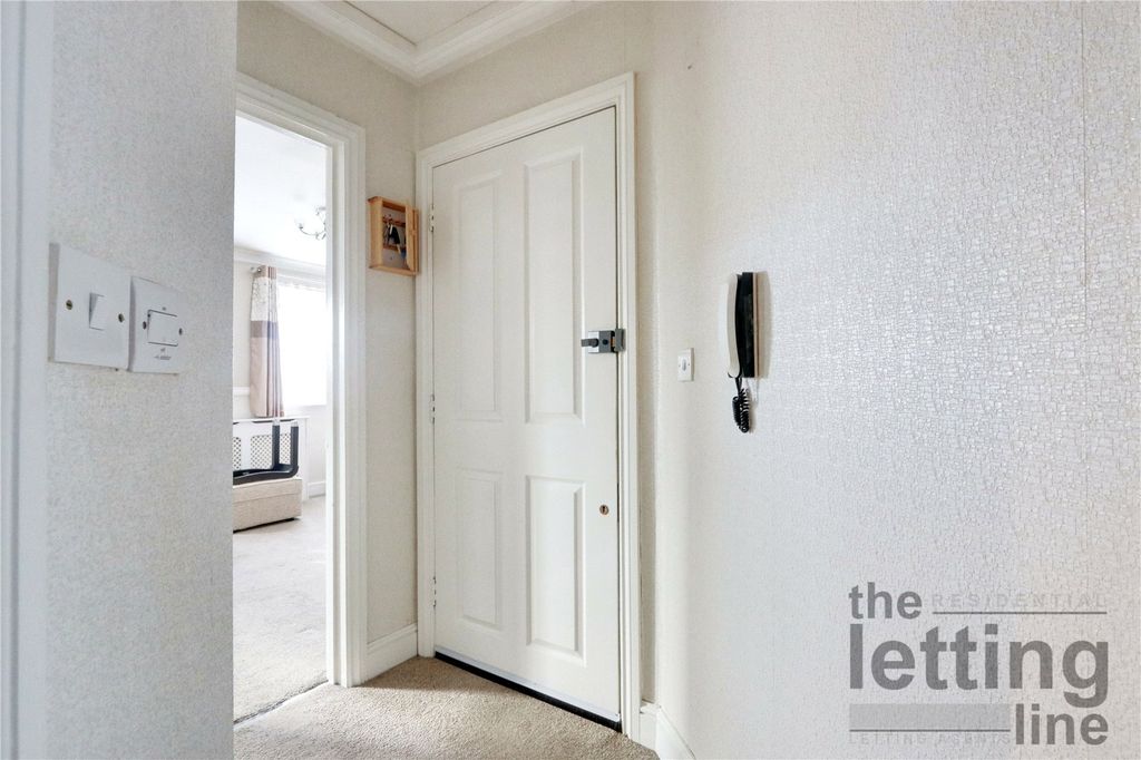 Property photo 3 of 11 Picture No. 04