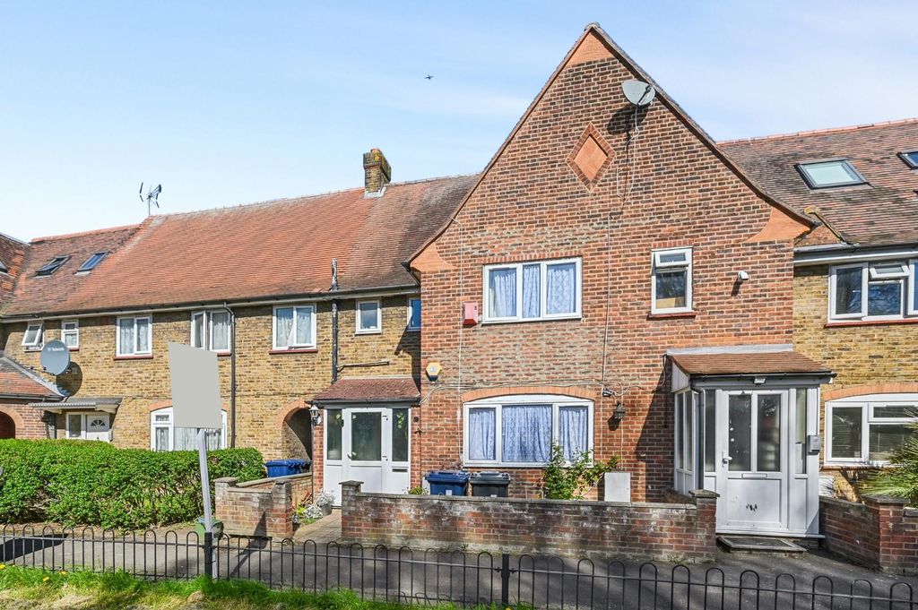 Property photo 1 of 12