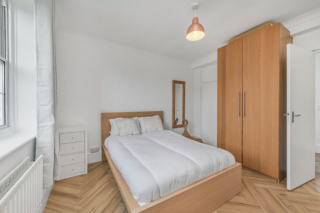 Property photo 3 of 20 Picture No. 14