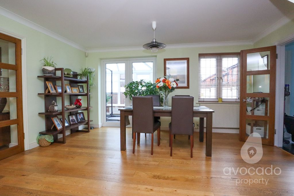 Property photo 3 of 22 4812988