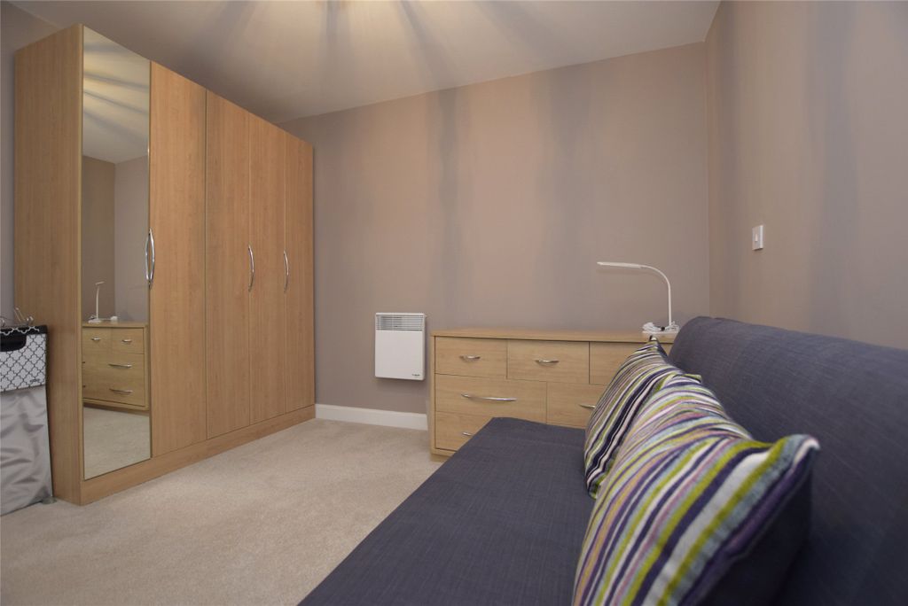 Property photo 3 of 14 Bedroom 2