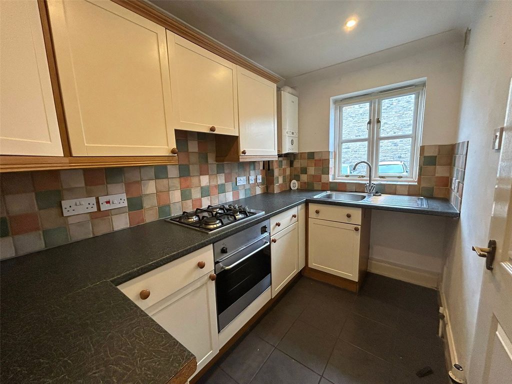 Property photo 3 of 7 Picture No. 36