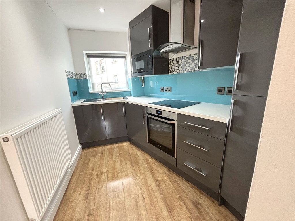 Property photo 1 of 6 Picture No. 04