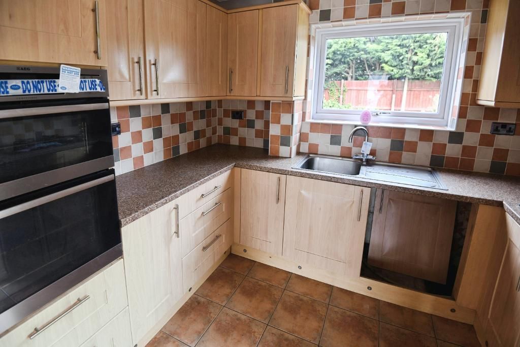 Property photo 3 of 11 Photo 3