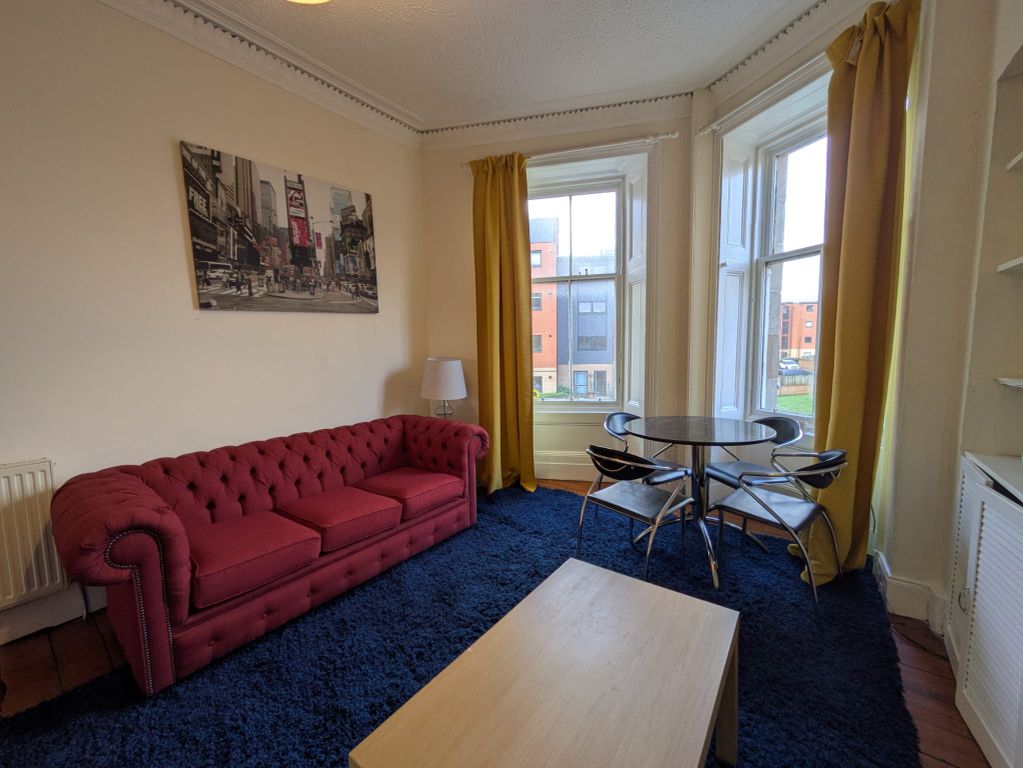 Property photo 2 of 8 Lounge A