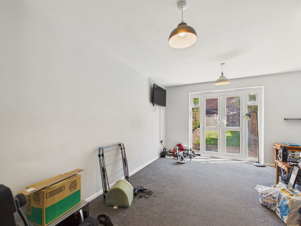 Property photo 3 of 7