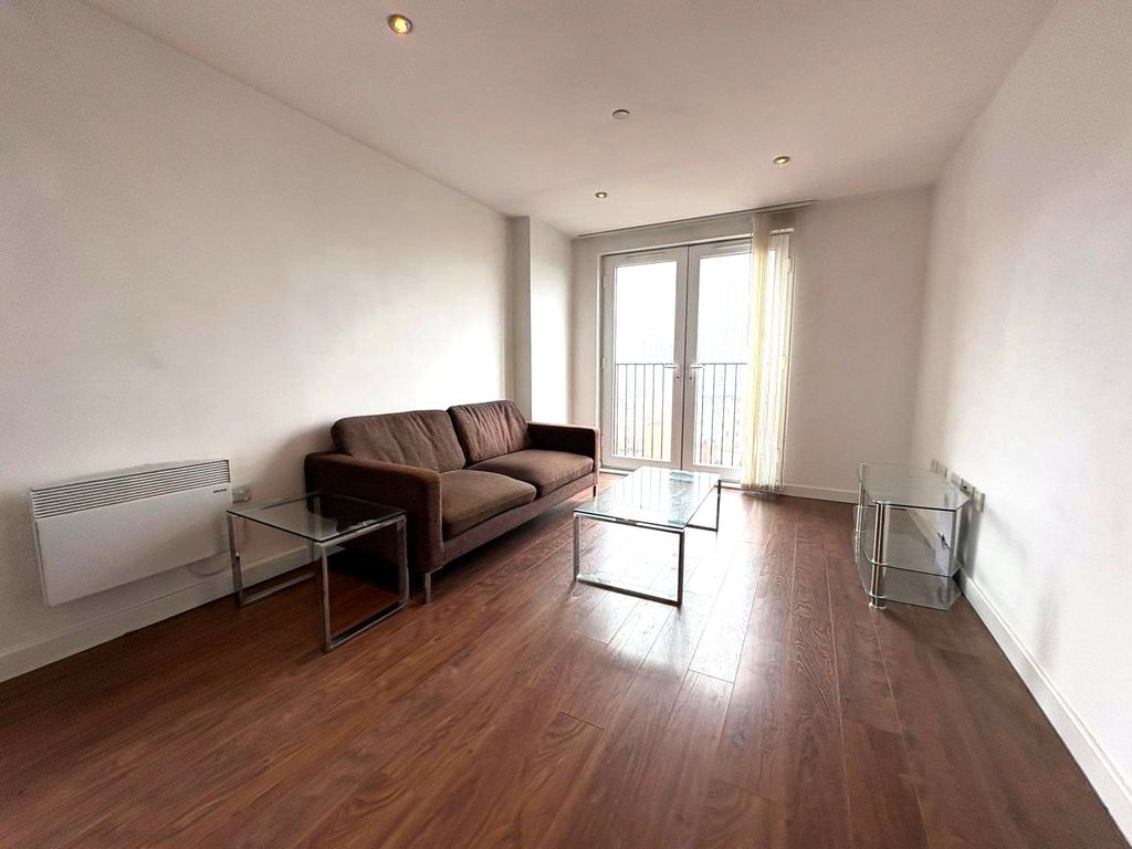 Property photo 2 of 7 Picture No. 32