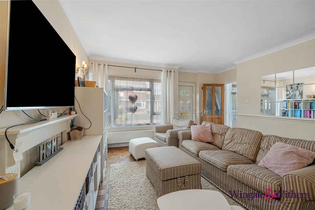 Property photo 3 of 15 3.Jpg