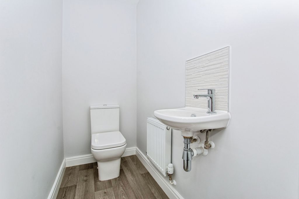 Property photo 2 of 17 Pbox-Img.Jpg