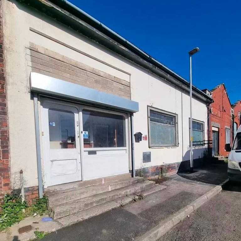 Property photo 1 of 4