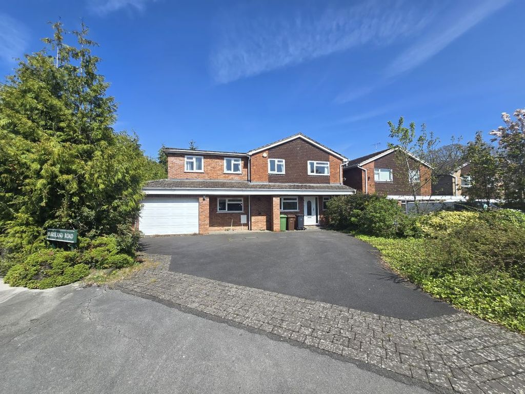 Property photo 1 of 24