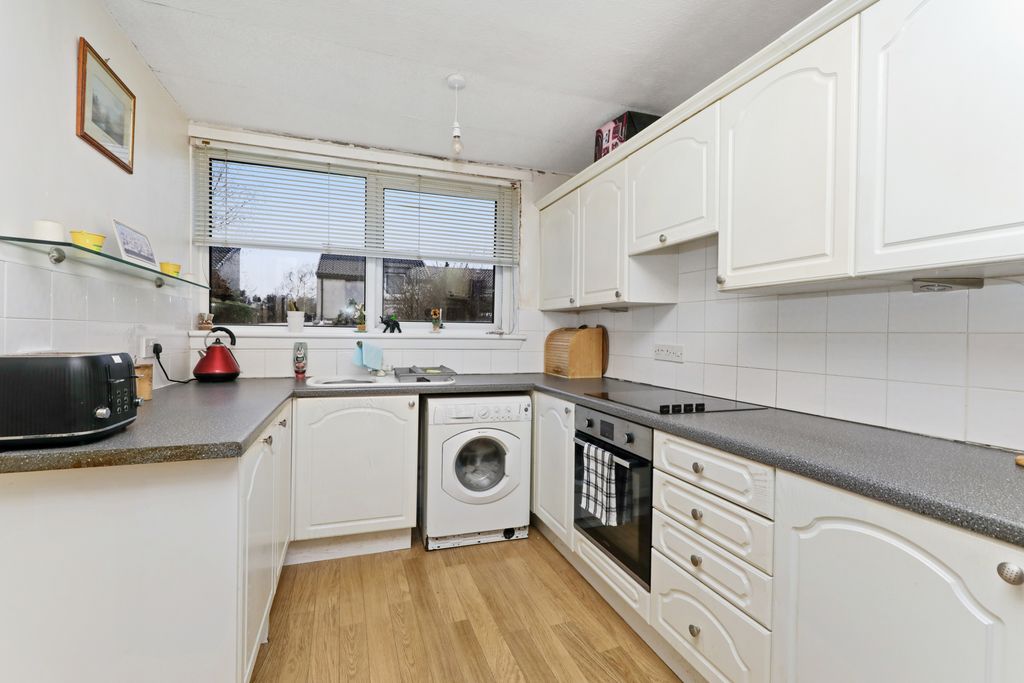 Property photo 3 of 19 Property Image 3