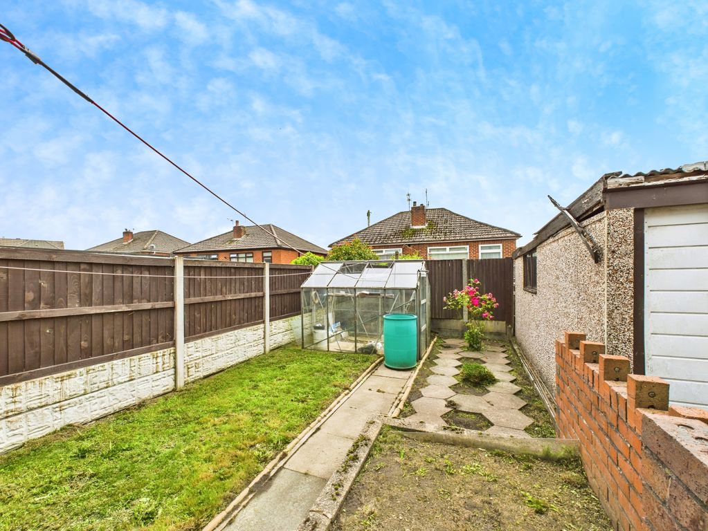 Property photo 2 of 21