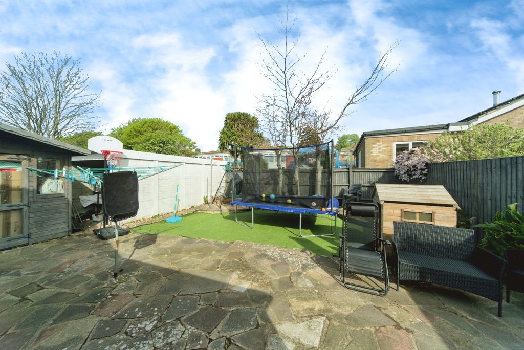 Property photo 3 of 15