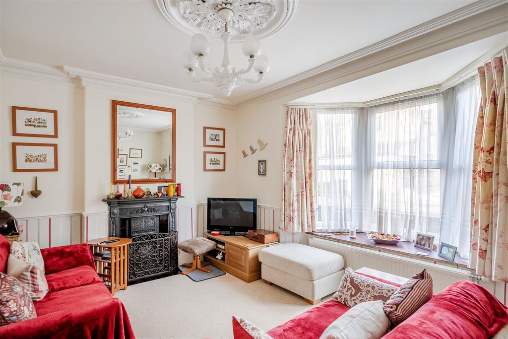 Property photo 2 of 16 1537458-2-1A15Ed3Ea7923.Jpg