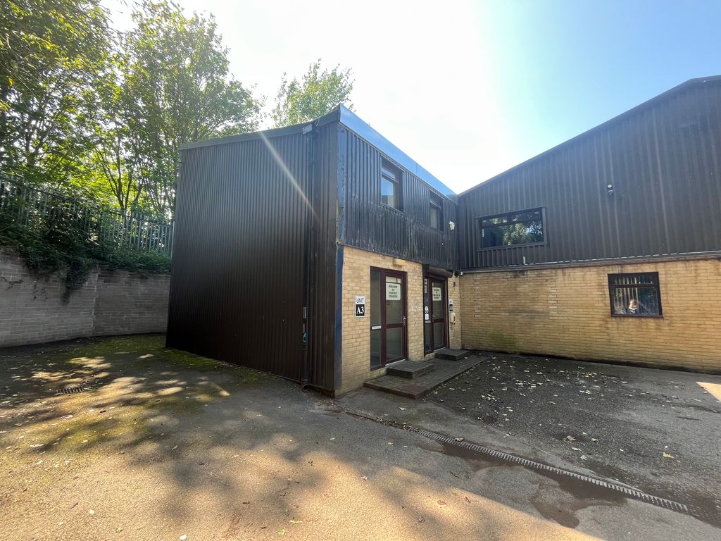 Property photo 1 of 5