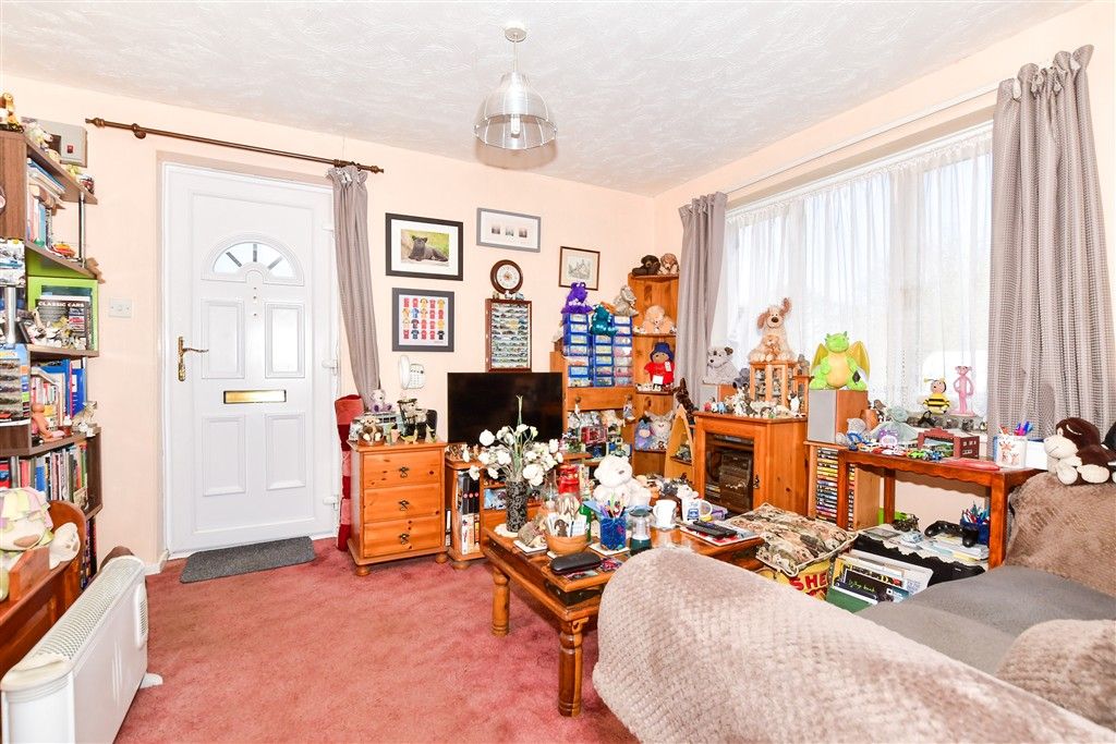 Property photo 2 of 12 Lounge/Kitchen