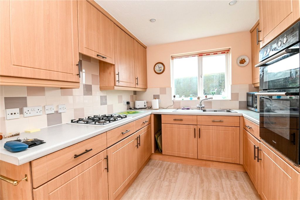 Property photo 3 of 16 Picture No. 05