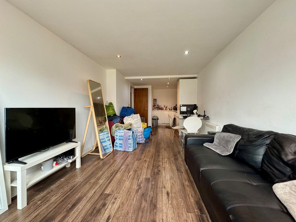 Property photo 3 of 8 Picture No. 03