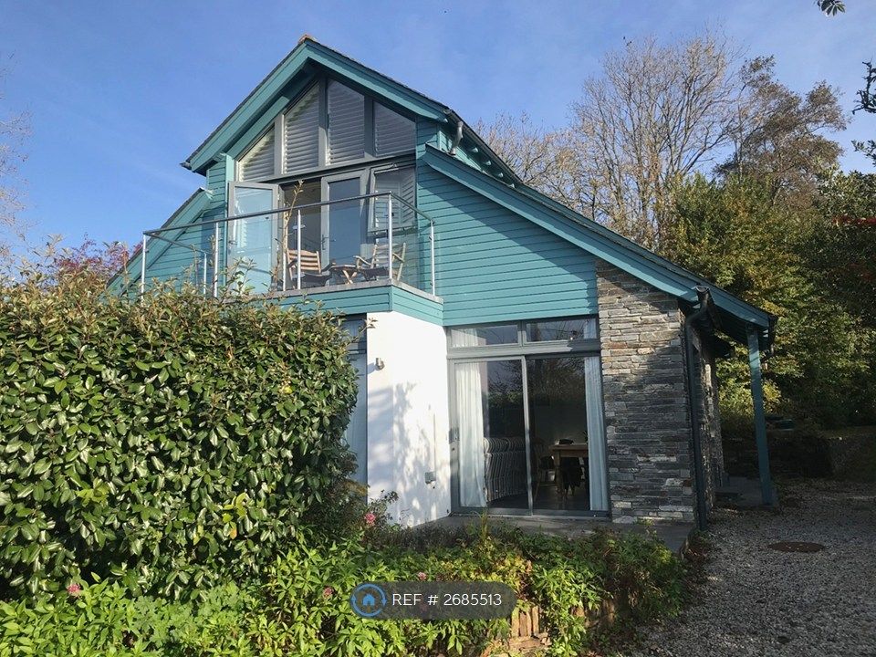 Property photo 2 of 11 Front View 2