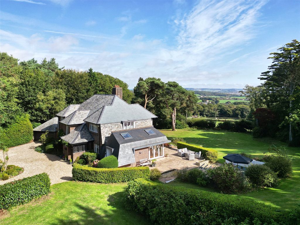 Property photo 2 of 16 Side Elevation