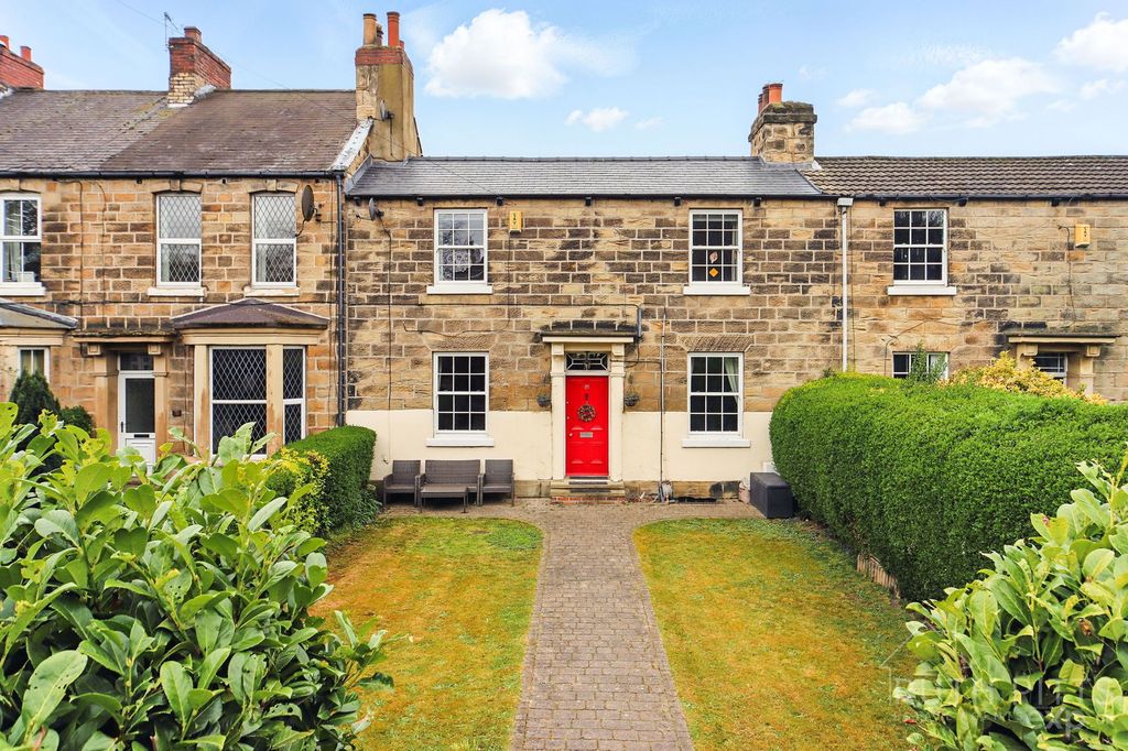 Property photo 1 of 35