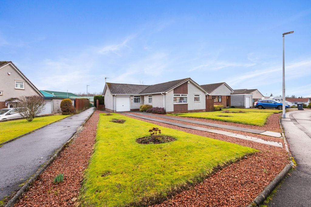 Property photo 3 of 20