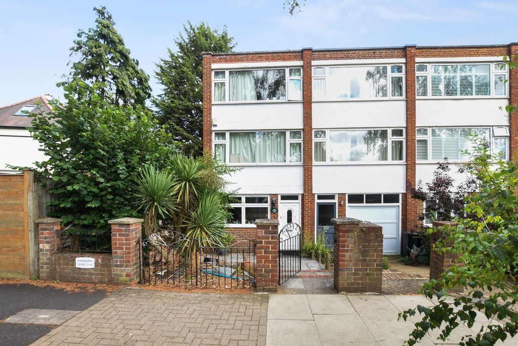 Property photo 1 of 13