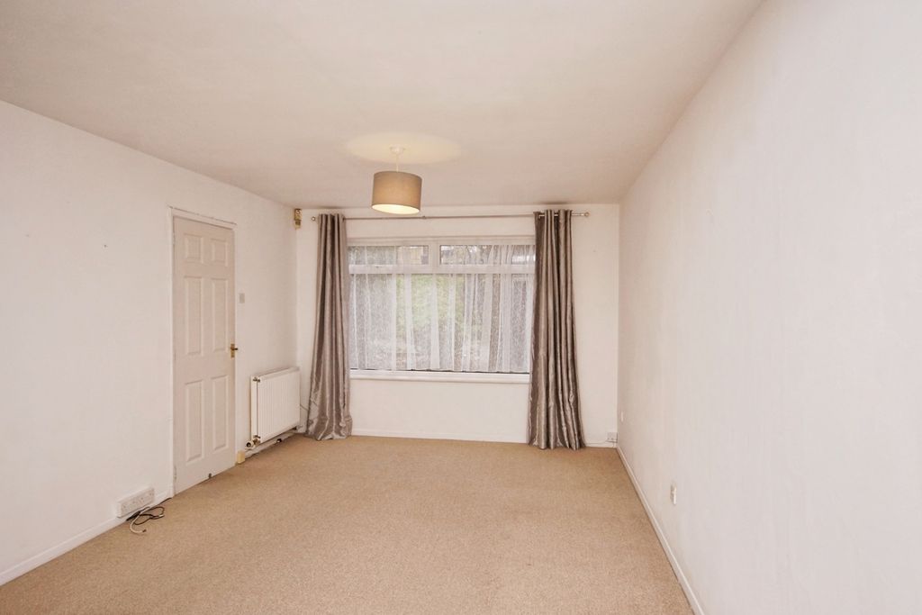 Property photo 3 of 16 Pbox-Img.Jpg