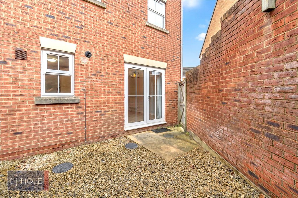 Property photo 3 of 9 Picture No. 17