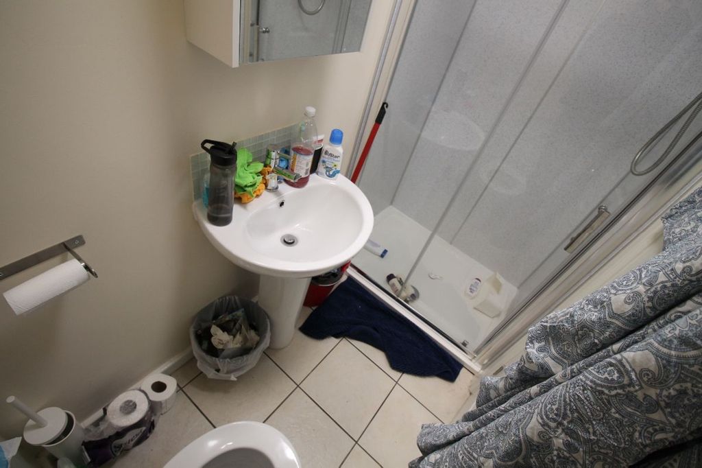 Property photo 1 of 15 This Practical Bathroom Features A Convenient Show...