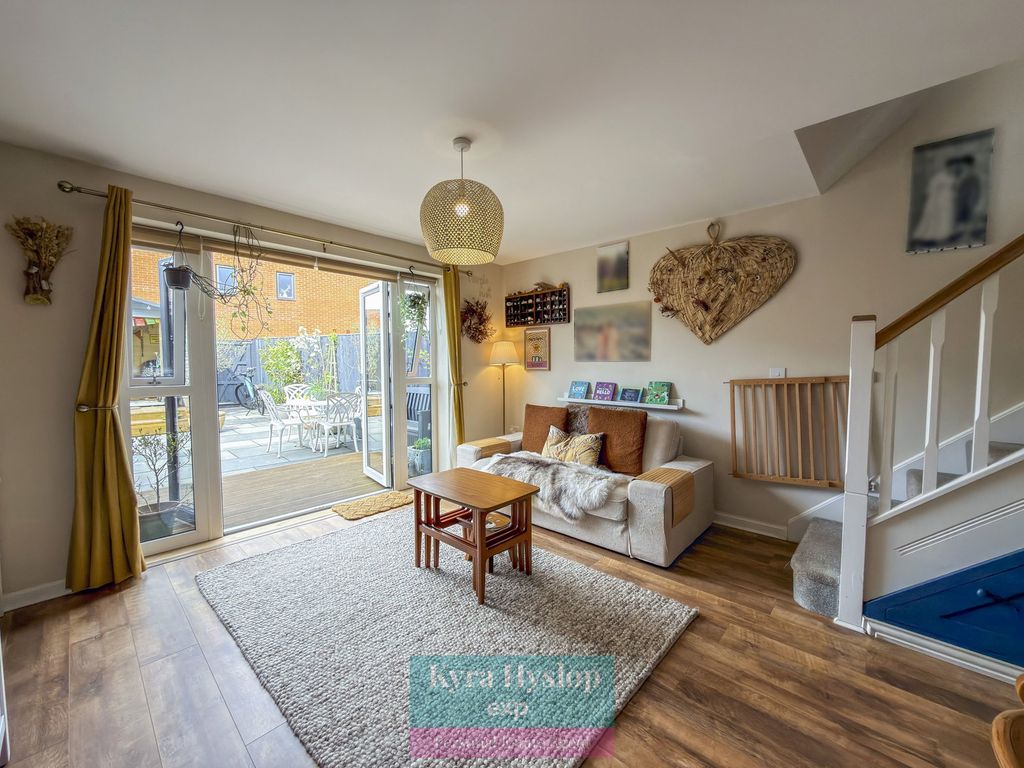 Property photo 2 of 15