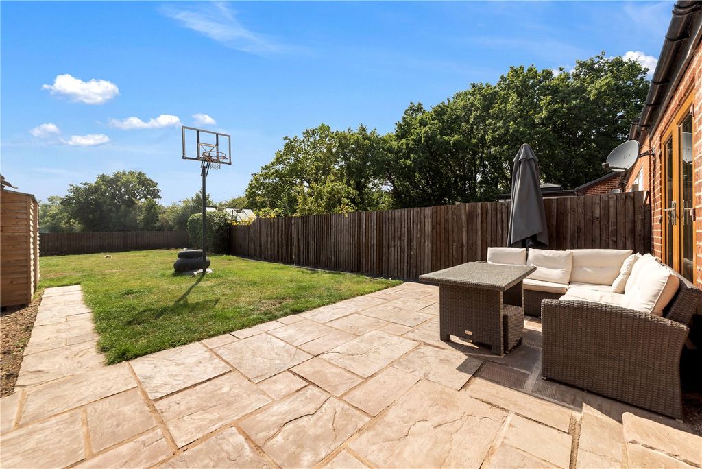 Property photo 3 of 20 Picture No. 11