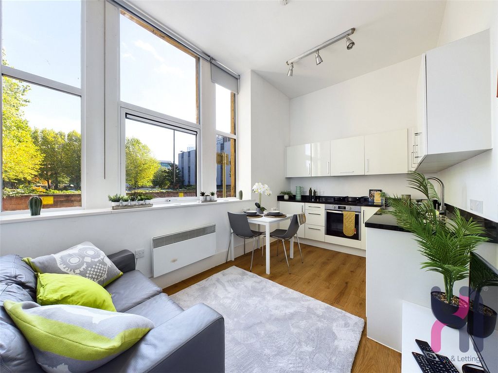 Property photo 1 of 4 Picture No. 07