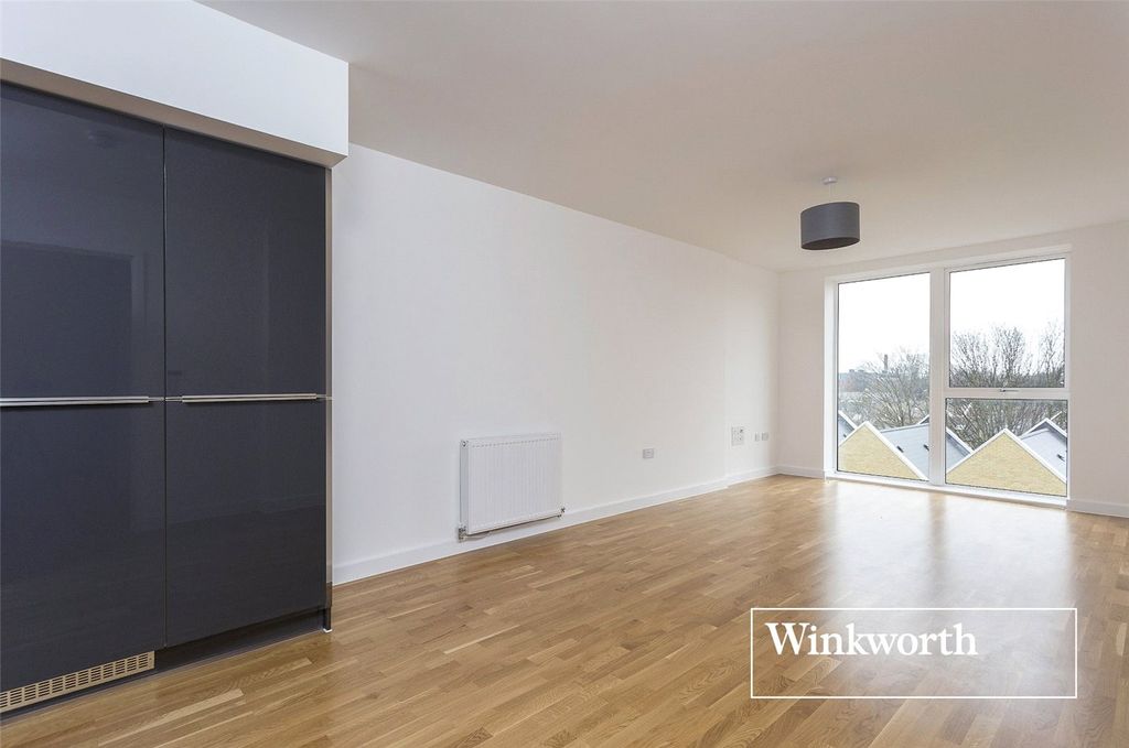 Property photo 3 of 13 Picture No. 10