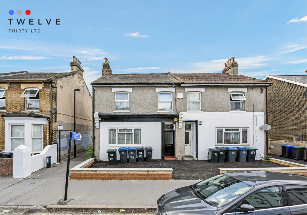 Property photo 1 of 6 Exterior (Front)