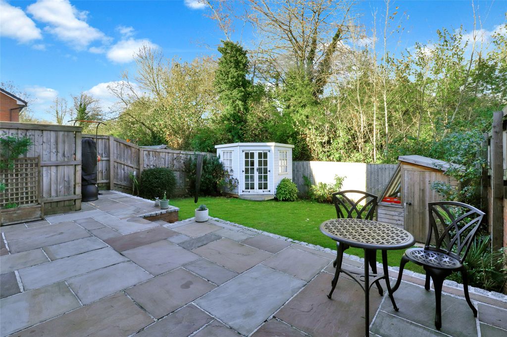 Property photo 2 of 22 Picture No. 25