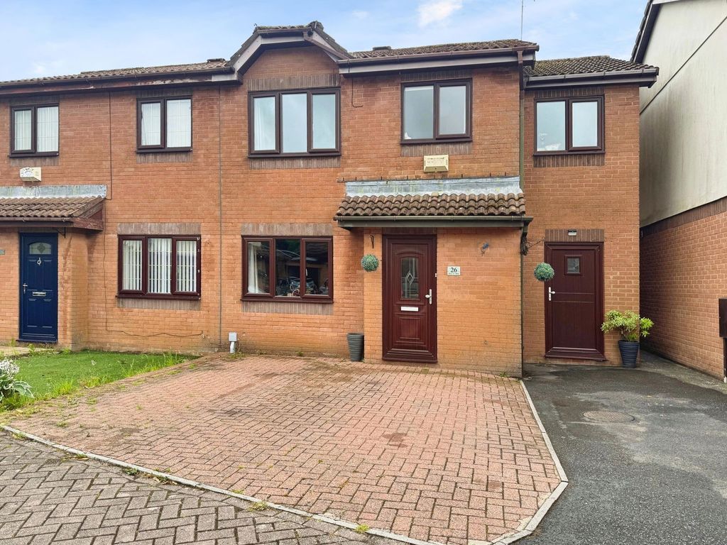 Property photo 2 of 23