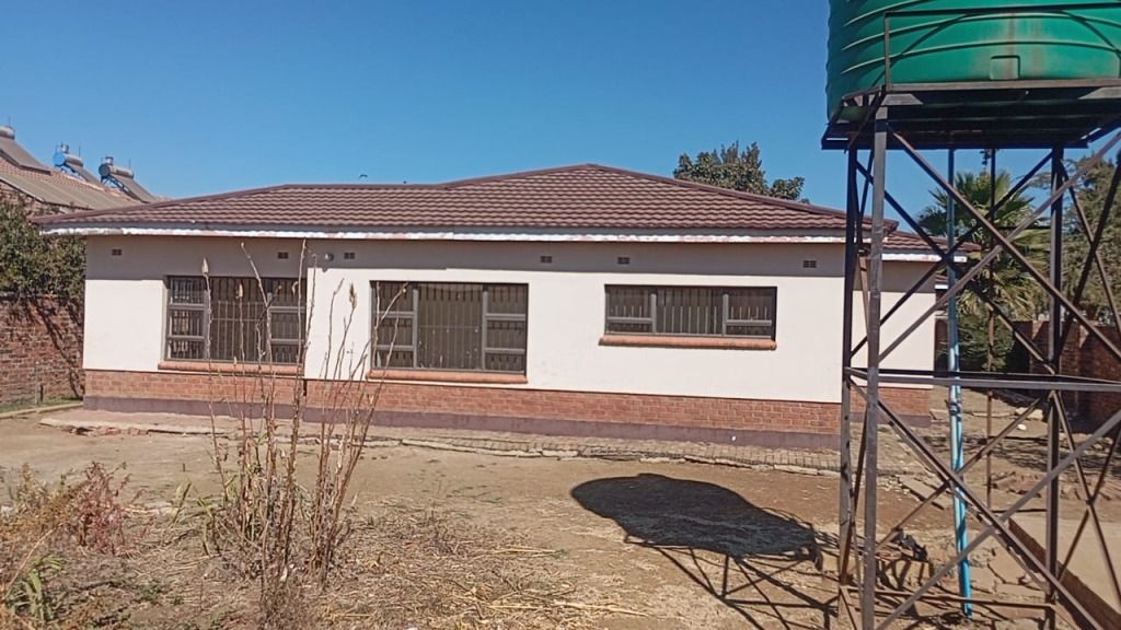 Property photo 3 of 7