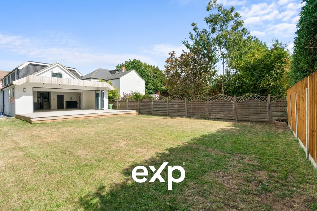 Property photo 1 of 25