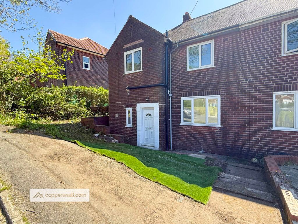 Property photo 1 of 30