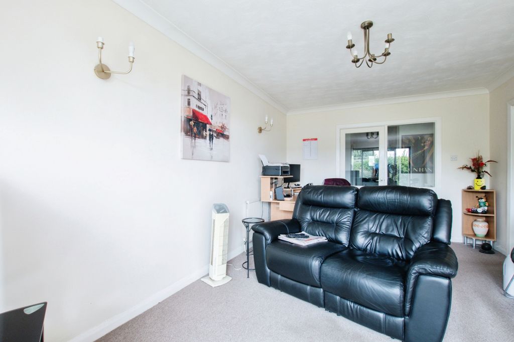Property photo 2 of 10 Photography