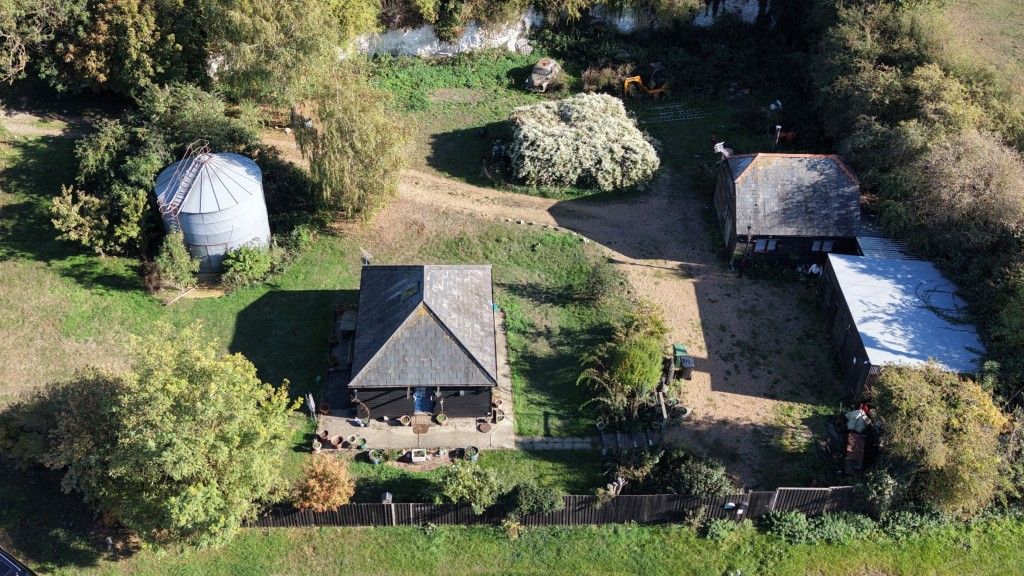 Property photo 3 of 20 Granary And Outbuildings