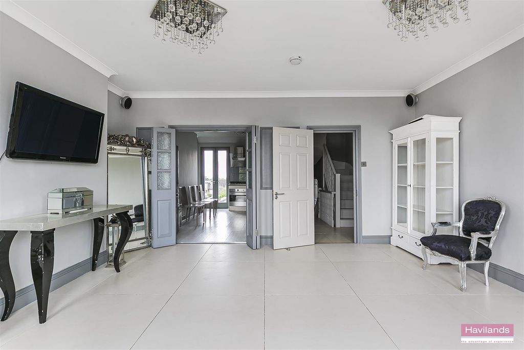 Property photo 3 of 14 626A25Ae244c0.Jpg