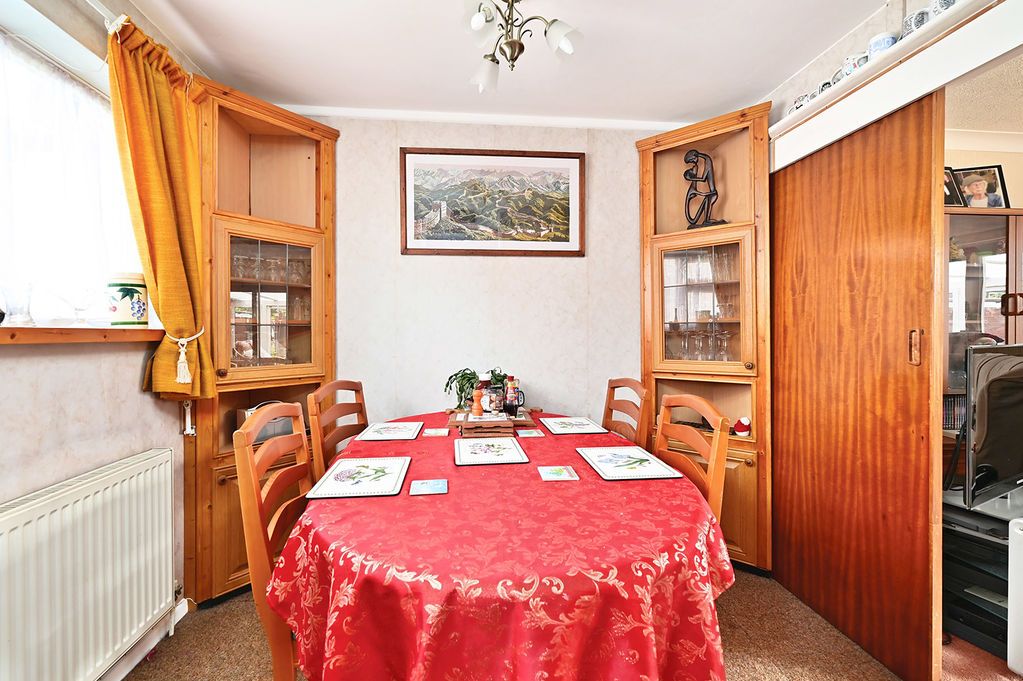 Property photo 3 of 13 Photo 5